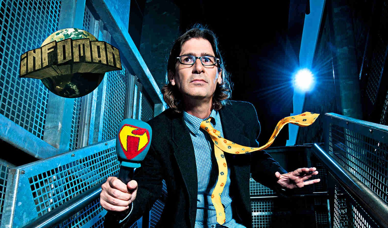 Revoyez le tout premier épisode d'Infoman dans son intégralité