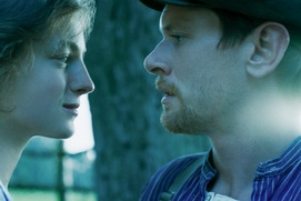 Une scène du film Lady Chatterley's Lover