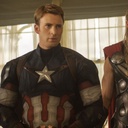 Chris Evans et Chris Hemsworth dans Avengers: Age of Ultron