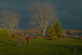 Une scène du film Everything Outside