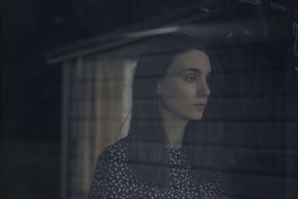 Une scène du film A Ghost Story Une scène du film A Ghost Story