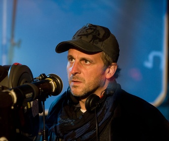 Sur le plateau du film Filière 13