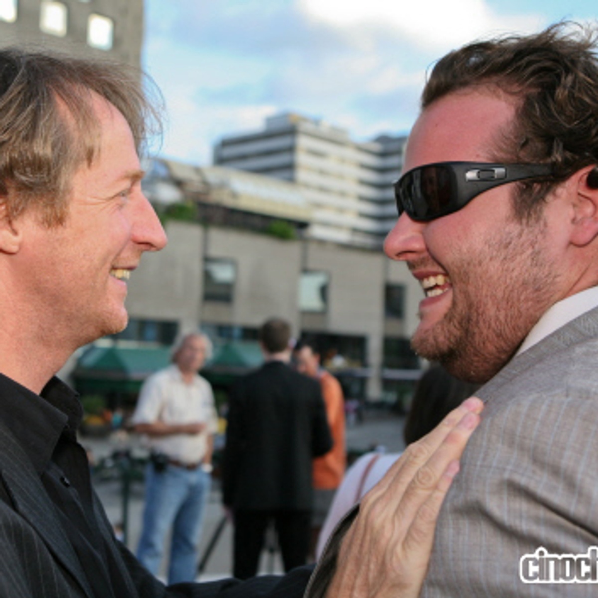 Benoît Pilon et Antoine Bertrand sur le tapis rouge de Ce qu'il faut pour vivre
