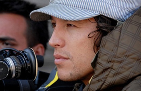 Cary Fukunaga sur le plateau de Sin nombre
