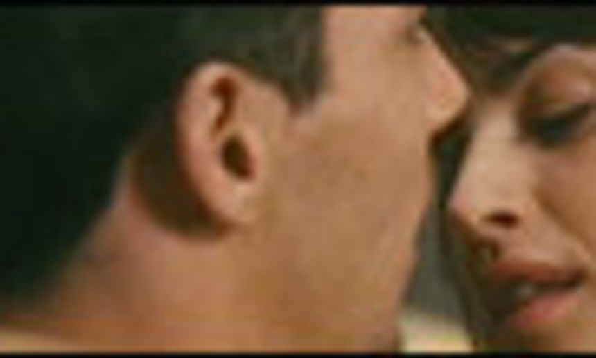 Bande-annonce en français du film Bons baisers de Paris