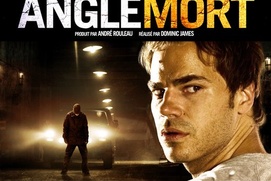 Affiche du film Angle mort Affiche du film Angle mort