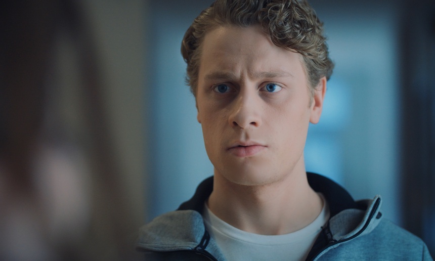 Voici la bande-annonce du film Sam, réalisé par Yan England