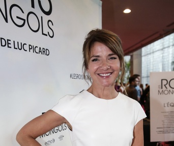 Sur le tapis rouge du film Les rois mongols