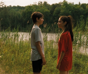 Une scène du film Falcon Lake