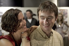 Scène du film La vie secrète des gens heureux Scène du film La vie secrète des gens heureux