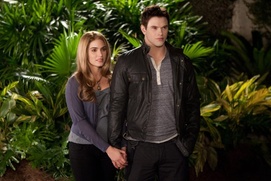 Une scène du film The Twilight Saga: Breaking Dawn - Part 2 Une scène du film The Twilight Saga: Breaking Dawn - Part 2
