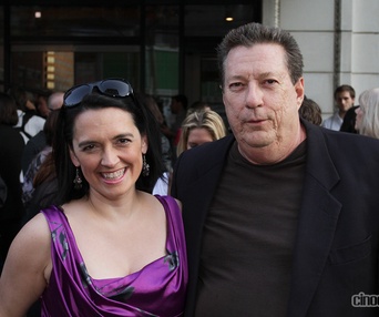Sur le tapis rouge du film L'affaire Dumont