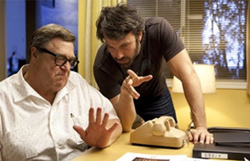 John Goodman et Ben Affleck dans Argo