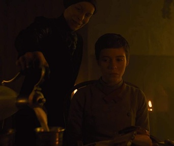 Une scène du film Gretel and Hansel