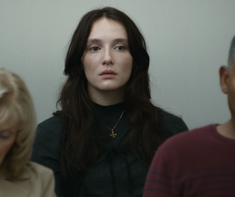 Une scène du film Les chambres rouges