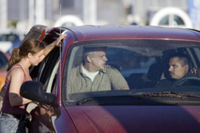 Rachel McAdams, Tim Robbins et Michael Peña dans le film The Lucky Ones