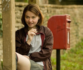 Une scène du film Tamara Drew