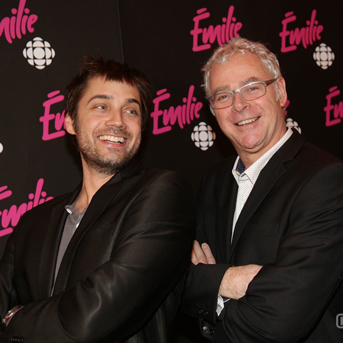 Sur le tapis rouge du film Émilie