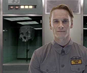 Images de la vidéo promotionnelle The David 8 créée pour le film Prometheus