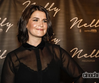 Sur le tapis rouge du film Nelly