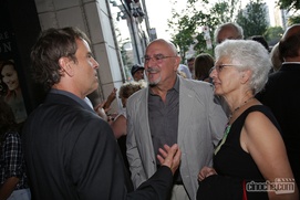 Sur le tapis rouge deLac mystère