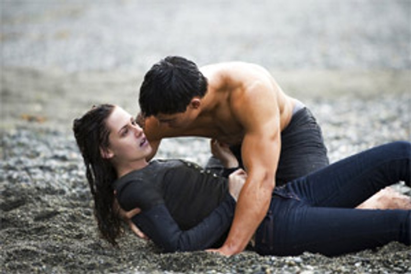 Kristen Stewart et Taylor Lautner dans le film La saga Twilight : Tentation