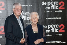 Sur le tapis rouge du film De père en flic 2