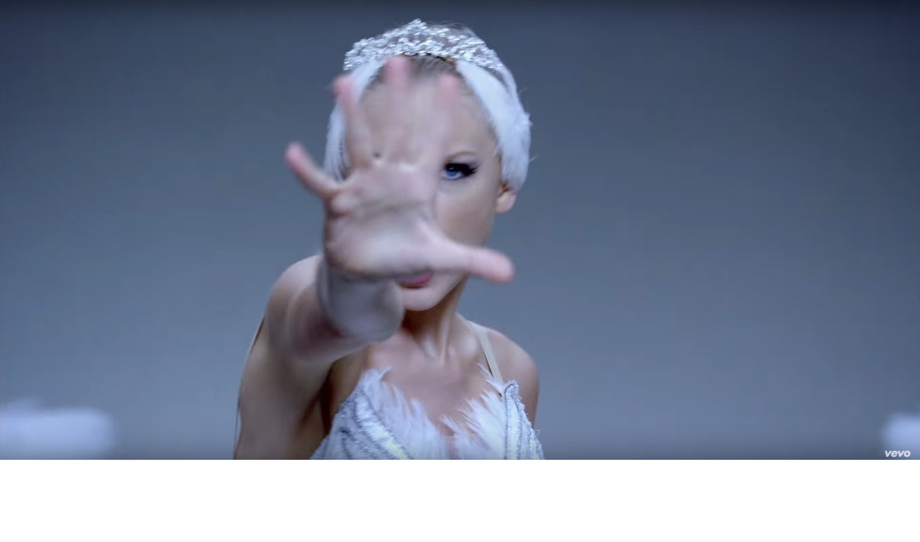 Taylor Swift poursuivie pour 42 millions $ pour plagiat