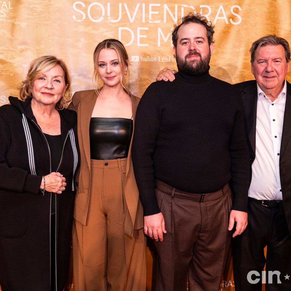 Sur le tapis rouge du film Tu te souviendras de moi