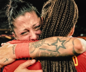 Une scène du film It's All Over: The Kiss That Changed Spanish Football