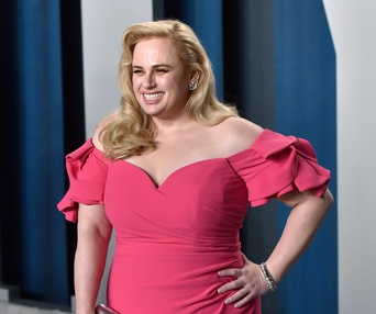 Sur le tapis rouge du party Vanity Fair des Oscars 2020