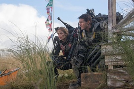Une scène du film Edge of Tomorrow Une scène du film Edge of Tomorrow