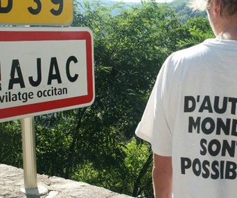 Scène du film Ici Najac, à vous la Terre