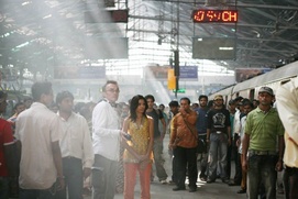 Scène du film Slumdog Millionaire Scène du film Slumdog Millionaire