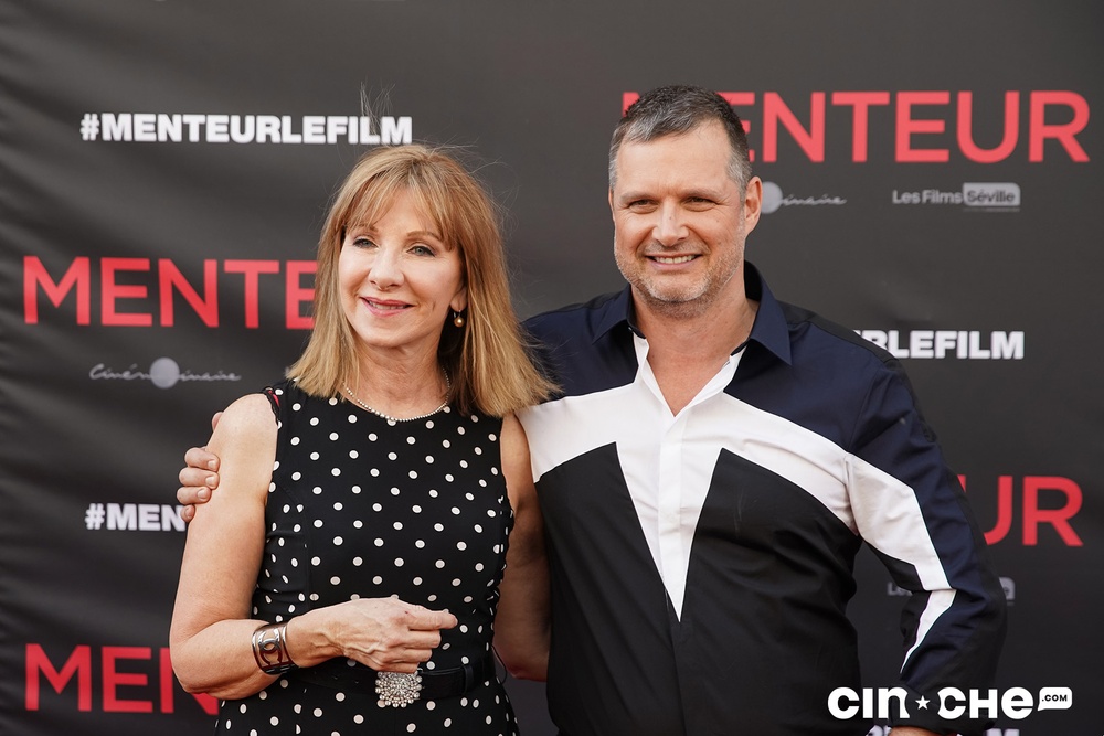 Sur le tapis rouge du film Menteur