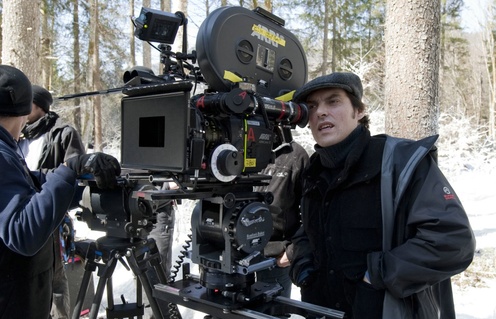 Joe Wright sur le plateau du film Hanna