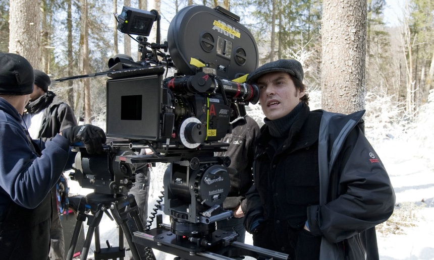 Joe Wright réalisera le drame de survivance The Lifeboat
