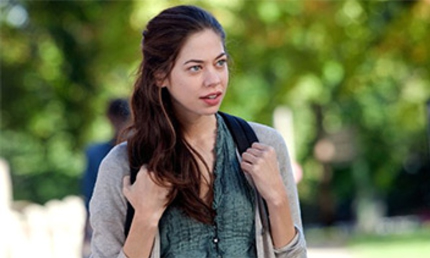 Analeigh Tipton sera la tête d'affiche de Viral