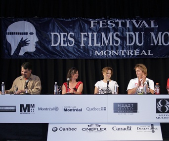 Sur le tapis rouge de Tromper le silence