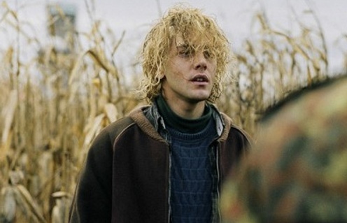 Xavier Dolan dans Tom à la ferme