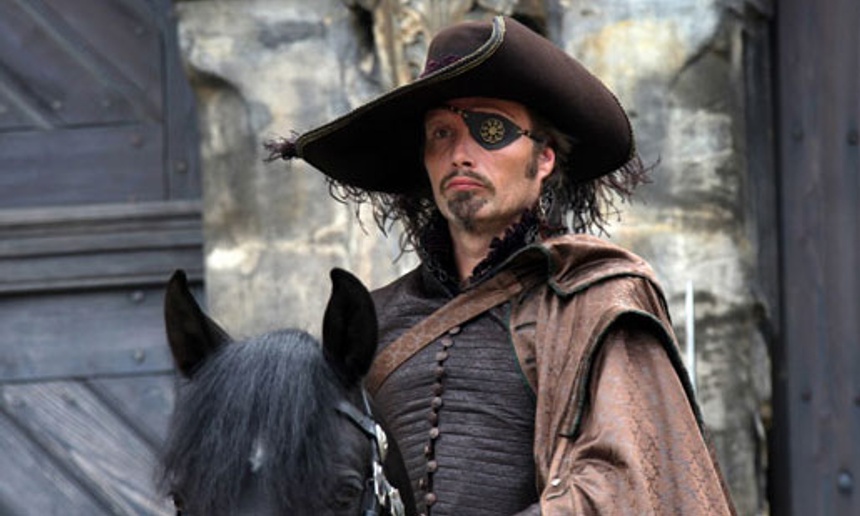 La sortie des films Source Code et The Three Musketeers repoussée