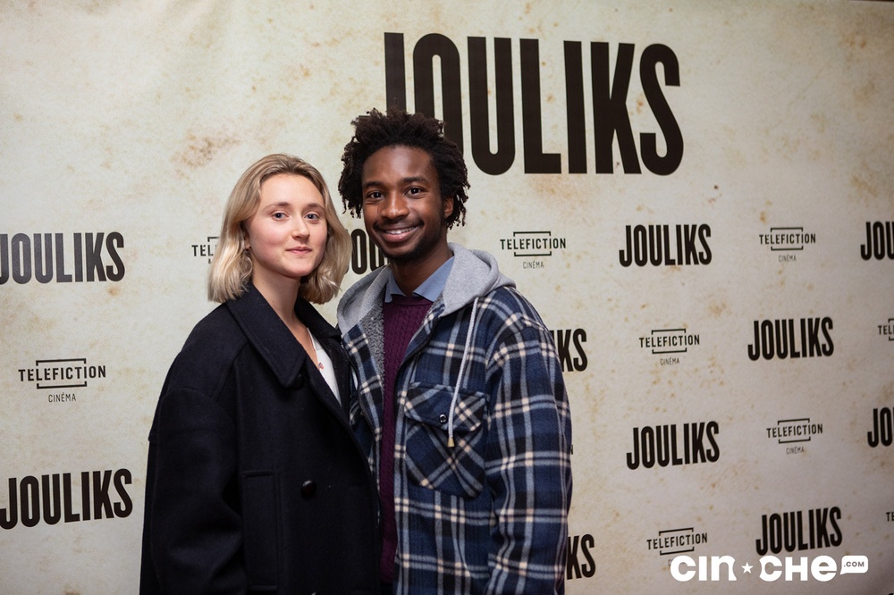Sur le tapis rouge du film Jouliks