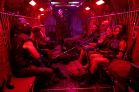 Une scène du film The Suicide Squad Une scène du film The Suicide Squad