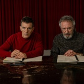 Image du film <em>Official Competition</em>