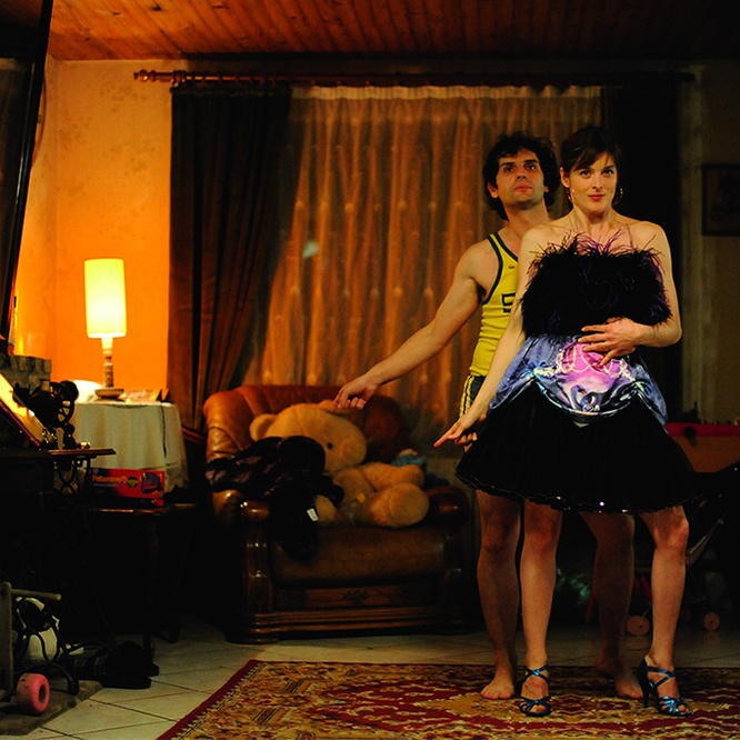 Une scène du film <em>Main dans la main</em>