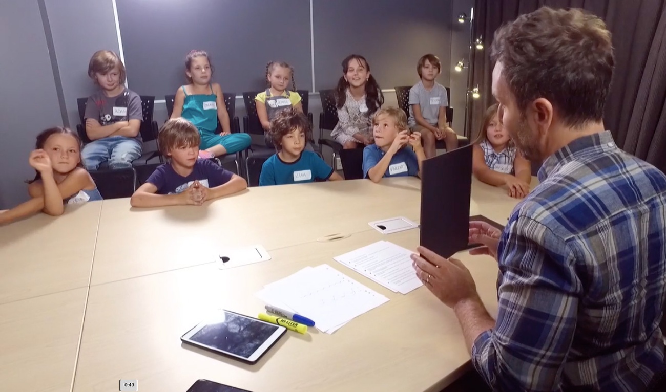 Le nouvel album de Lisa Leblanc analysé par des enfants : 4:29 de pur bonheur