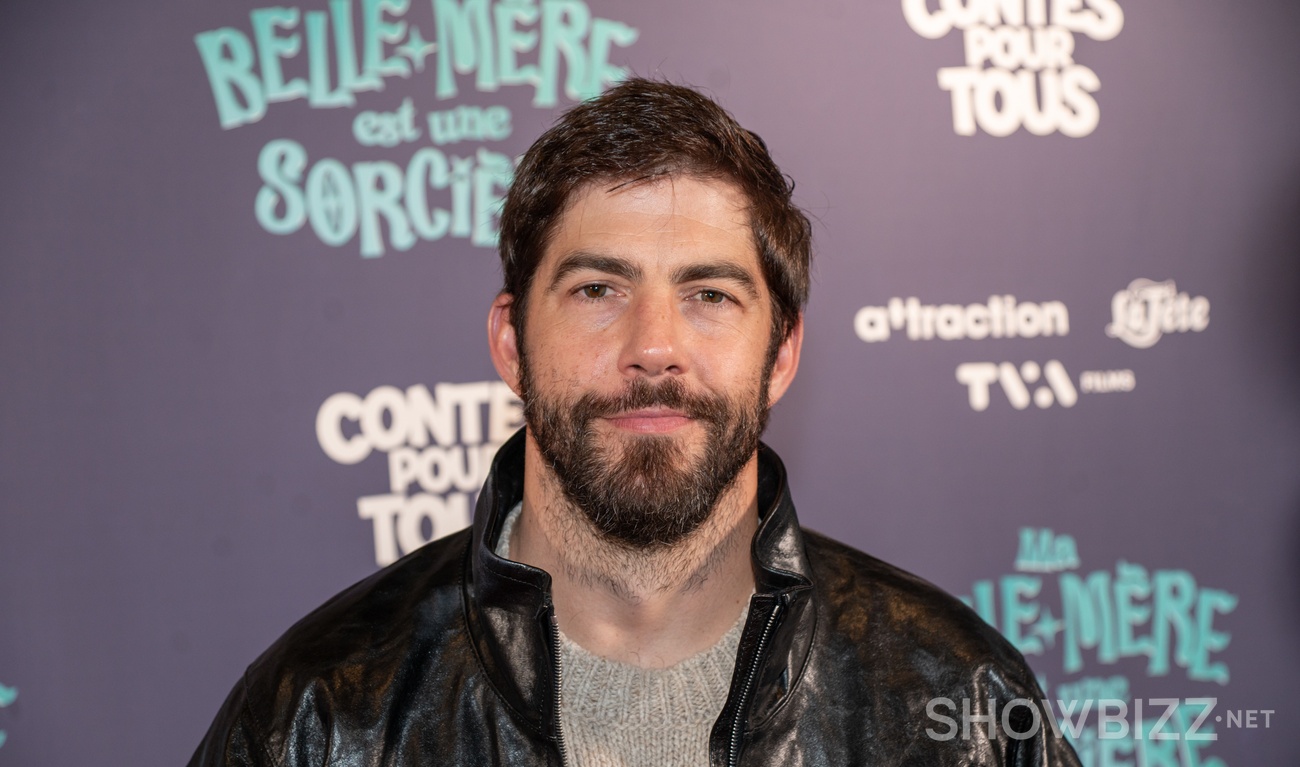 Image de l'article Pierre-Yves Cardinal pose avec ses deux filles : une magnifique famille!