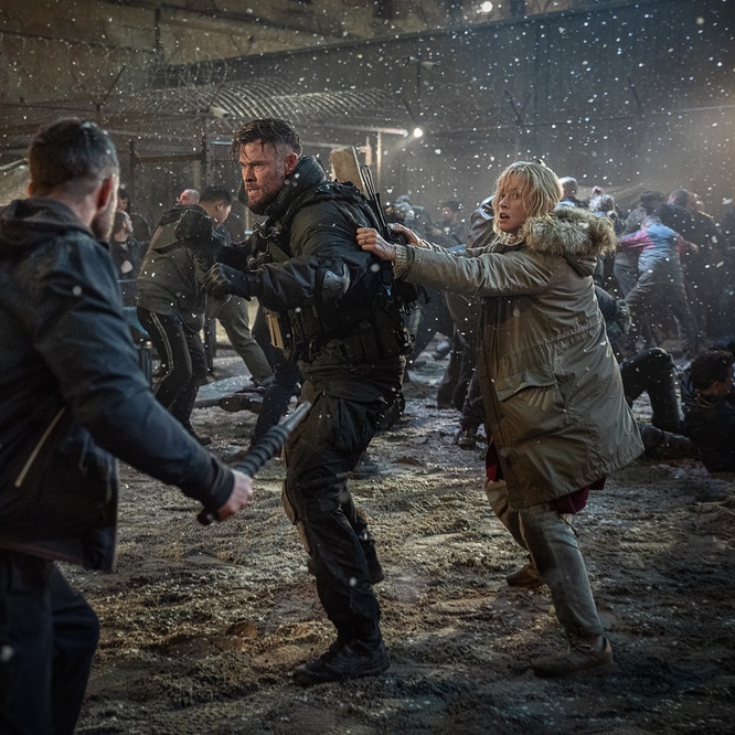 Une scène du film <em>Extraction 2</em>
