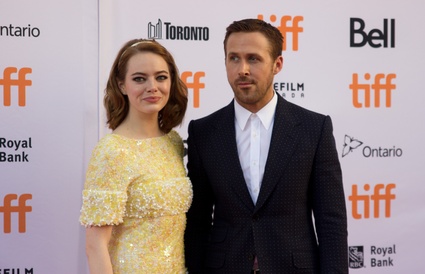 Ryan Gosling et Emma Stone étaient sublimes sur le tapis rouge de La La Land au TIFF
