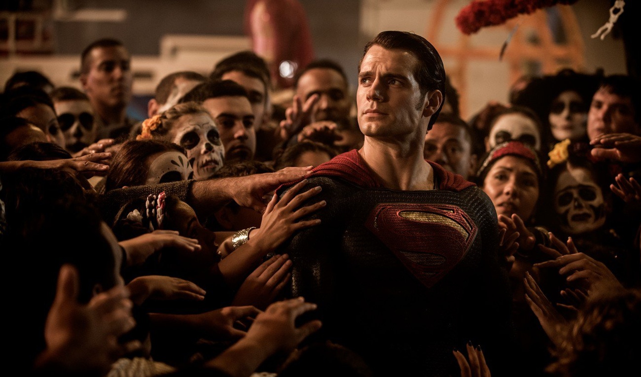 Bande-annonce explosive pour Batman V Superman
